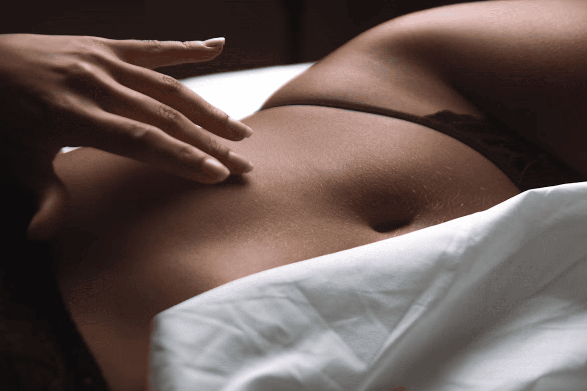 Body Language Signs of Attraction in Erotic Massage